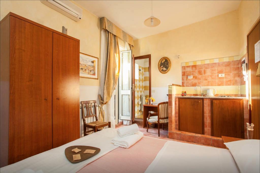 Residenza Camilla Hotel Rome Exterior photo